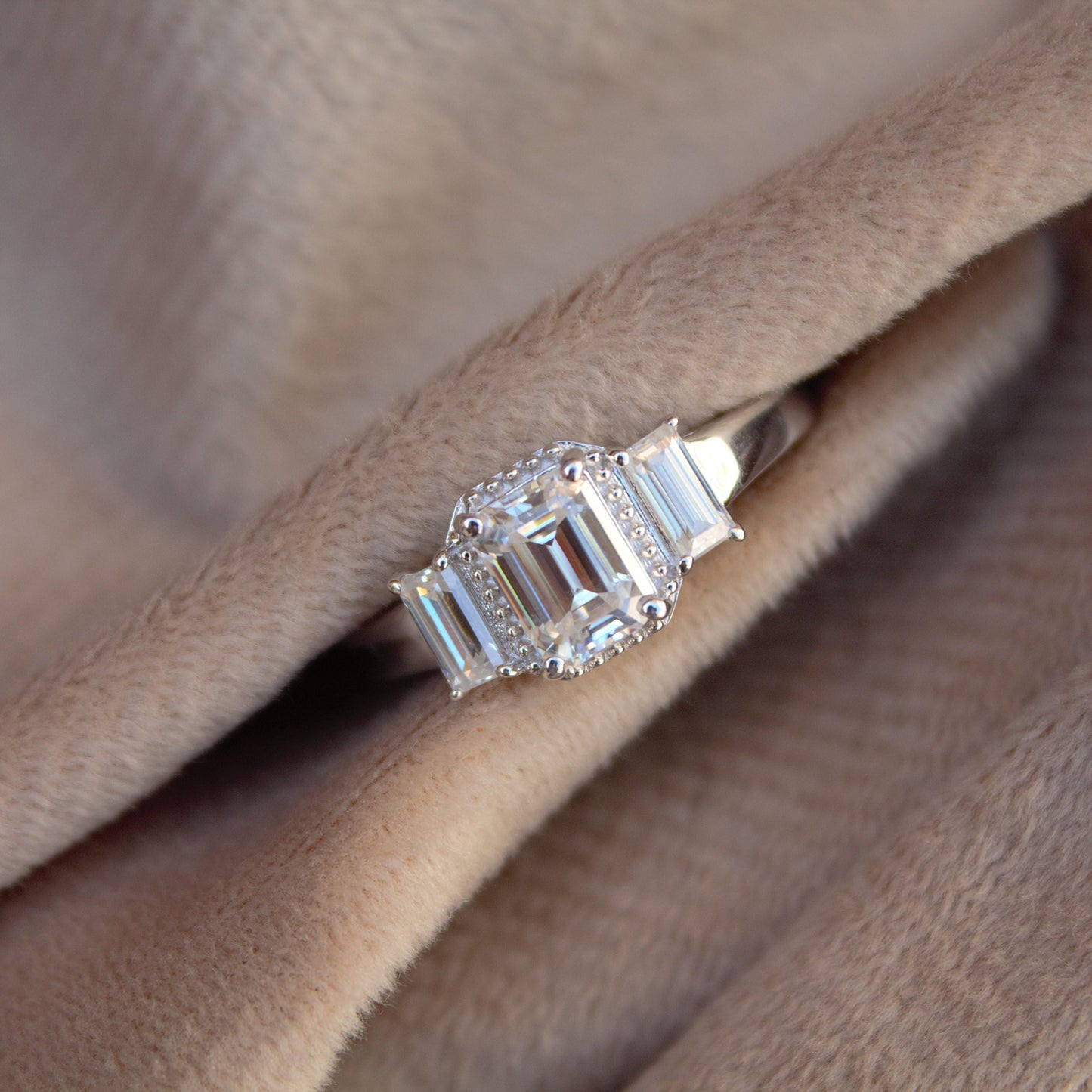Luxurious Emerald Cut Moissanite Halo Engagement Ring, 925 Silver Ring, Art Deco Proposal Ring Gift, Romantic Proposal Ring or Birthday Gift
