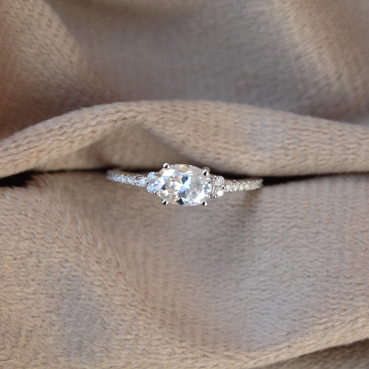 Minimalist 925 Sterling Silver Ring, White Moissanite Ring for Women, Unique Wedding Gift, Silver Solitaire Ring, Lightweight Travel Jewelry