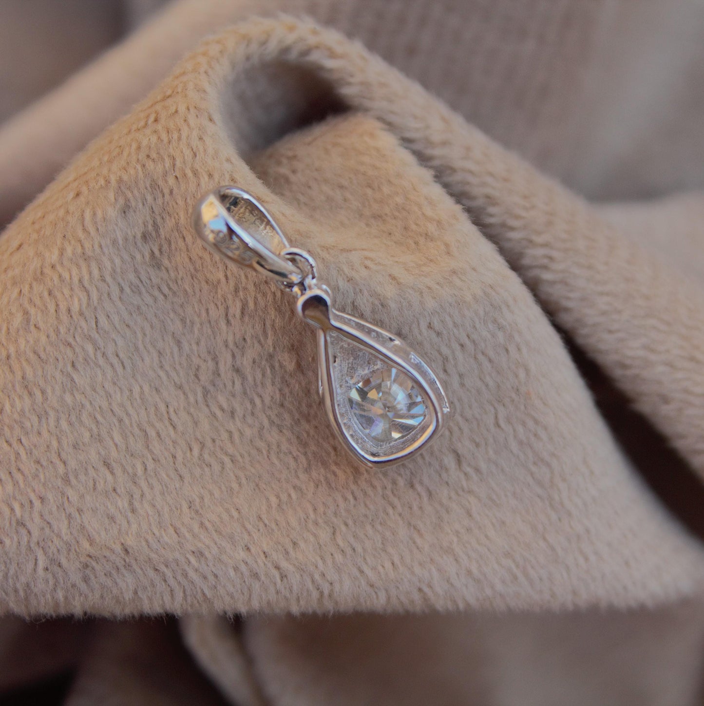 Minimalist Cushion Cut Moissanite Bridesmaids Pendant, Solid 925 Sterling Silver Pendant for Her, Dainty Silver Pendant, Tiny Charm Pendant