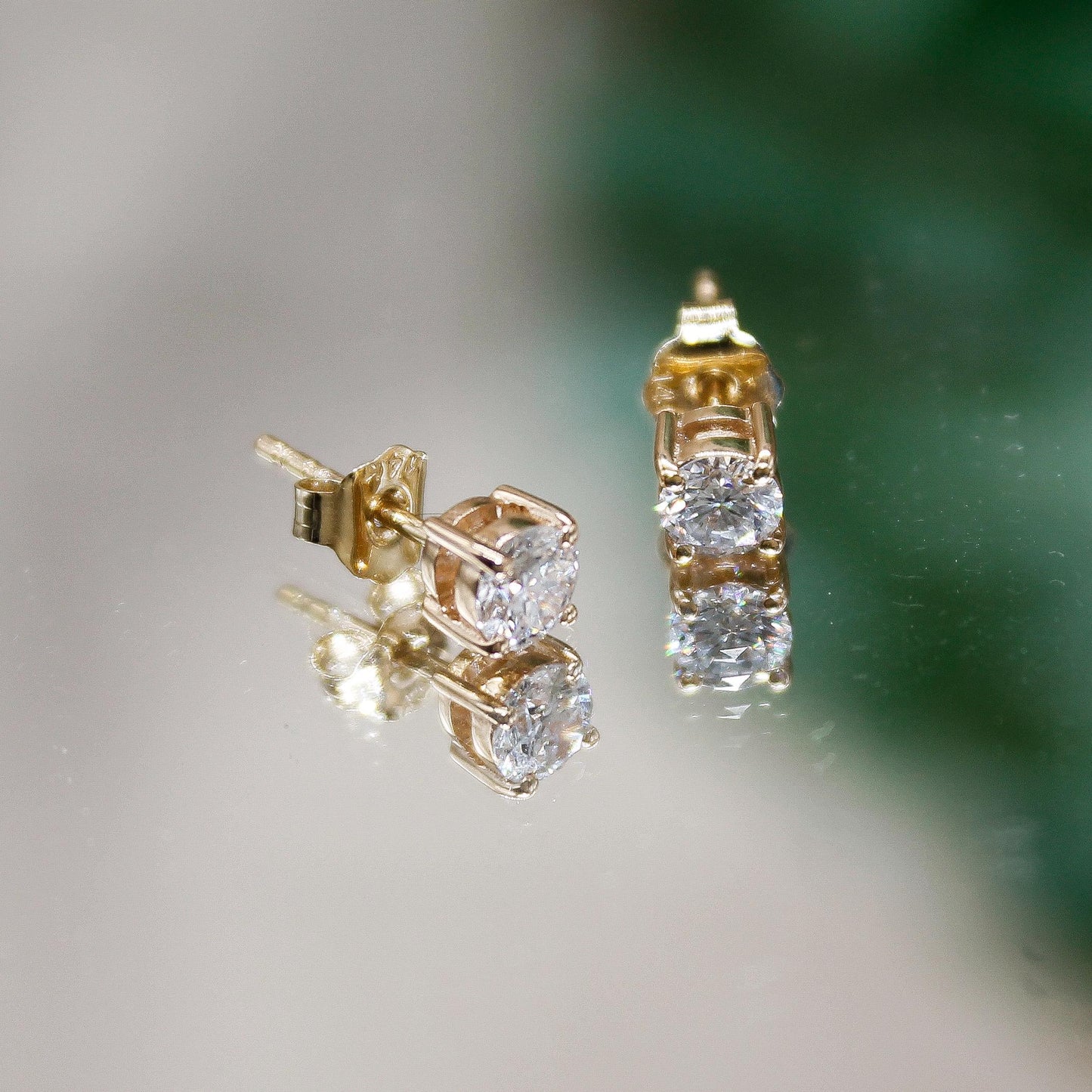 Diamond Stud Earrings, 14K Gold Minimalist Earrings, Lab Grown Diamond Round Earrings, Solid Gold Dainty Stud Earrings, Gift for Her