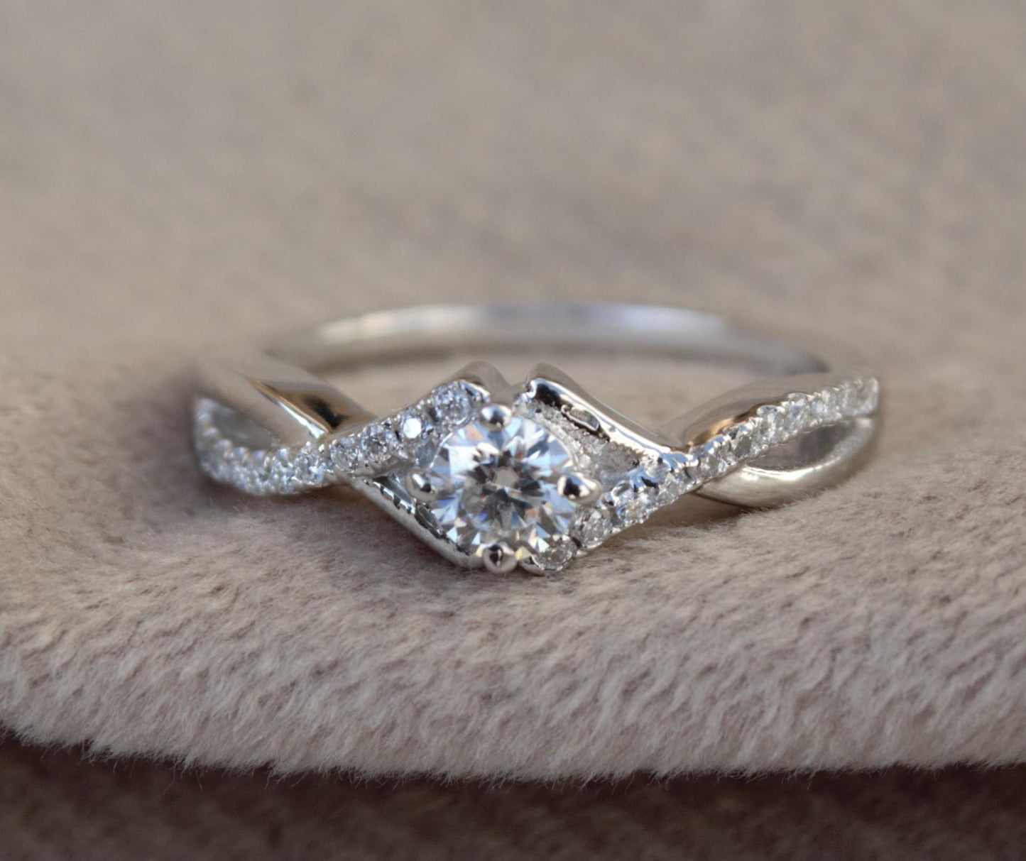 Silver Moissanite Dainty Ring for Wedding Gift, White Stone Ring, Designer Minimalist Ring, Moissanite Jewelry, Perfect Gift for Bridesmaids