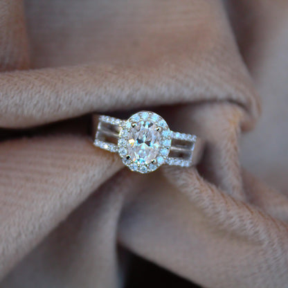 Oval Moissanite Engagement Ring, 925 Sterling Silver Statement Ring, Oval Cut Stone Ring for Women, Handmade Silver Ring, Moissanite Jewelry