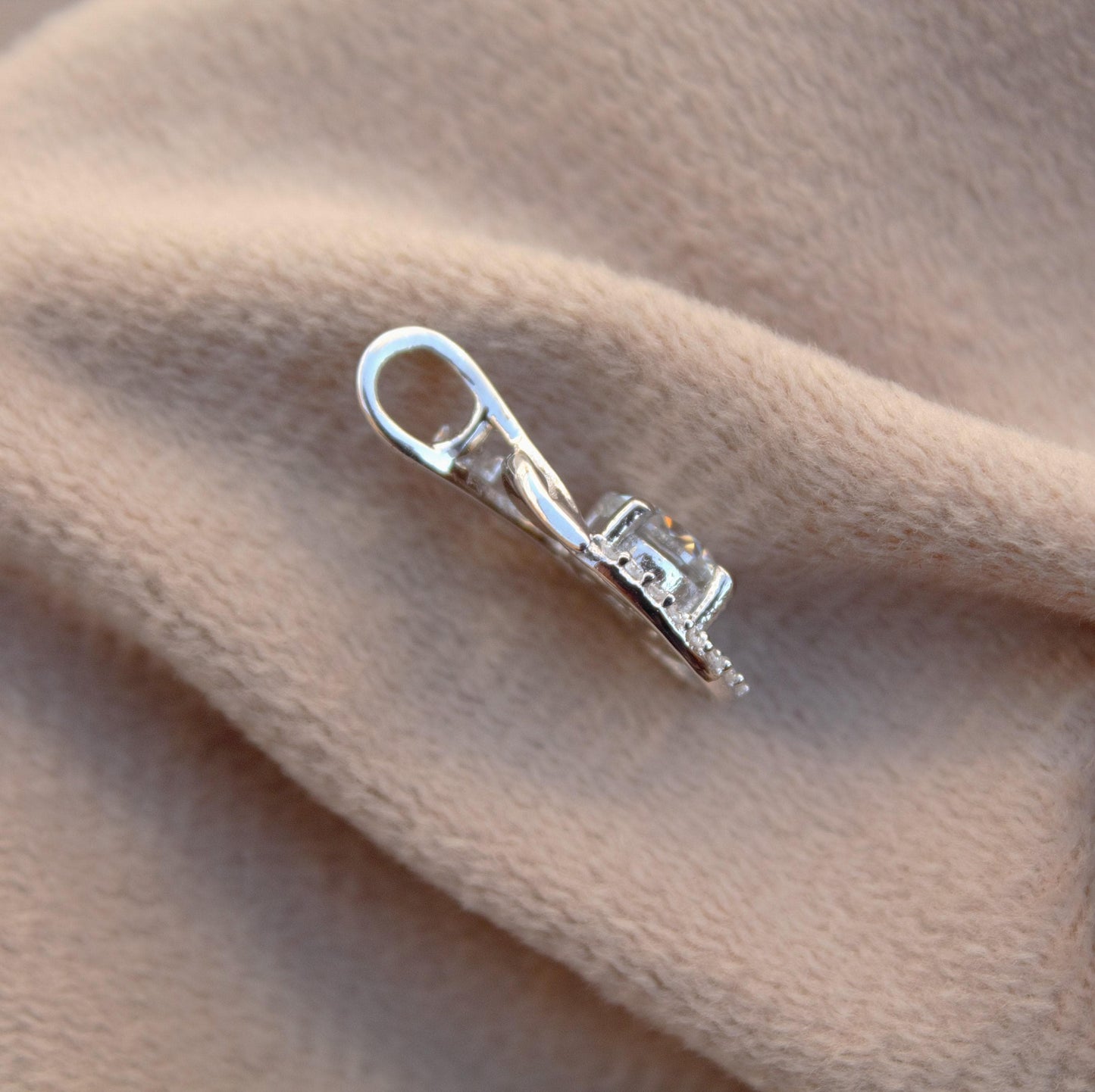 Minimalist Round Cut Moissanite Pendant in 925Sterling Silver, Designer Dainty Pendant, Small Pendant for Chain, New Arrival Pendant for Her