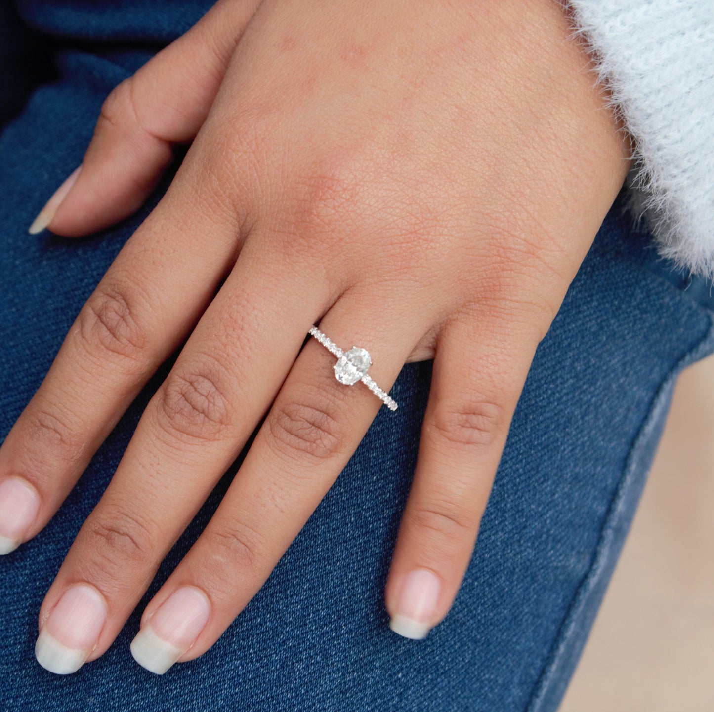 Solid 925 Sterling Silver Moissanite Ring, White Stone Ring for Women, Unique Anniversary Gift, Silver Solitaire Ring, Dainty Oval Cut Ring