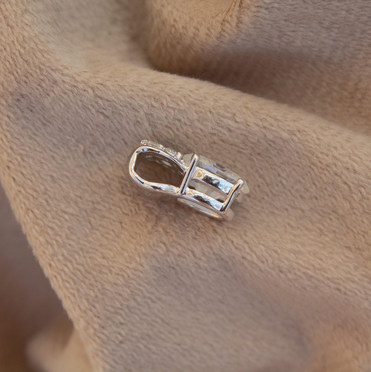 925 Sterling Silver Oval Cut Moissanite Pendant, Dainty Silver Pendant, White Moissanite Solitaire Pendant, Prong Setting Pendant for Chain