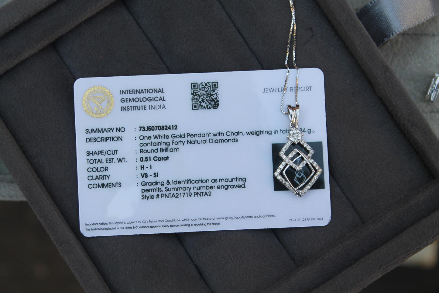 Diamond Gold Necklace with Earrings, 18K Gold Jewelry Set, Designer Gold Jewelry, Real Diamond Pendant with Chain and Stud Earrings Set