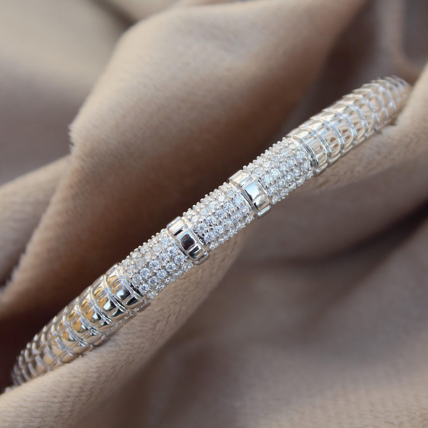 Moissanite Silver Bangle Bracelet For Engagement Gift, 925 Sterling Silver Bracelet Bangle, Delicate Hinged Bracelet,Station Bangle Bracelet