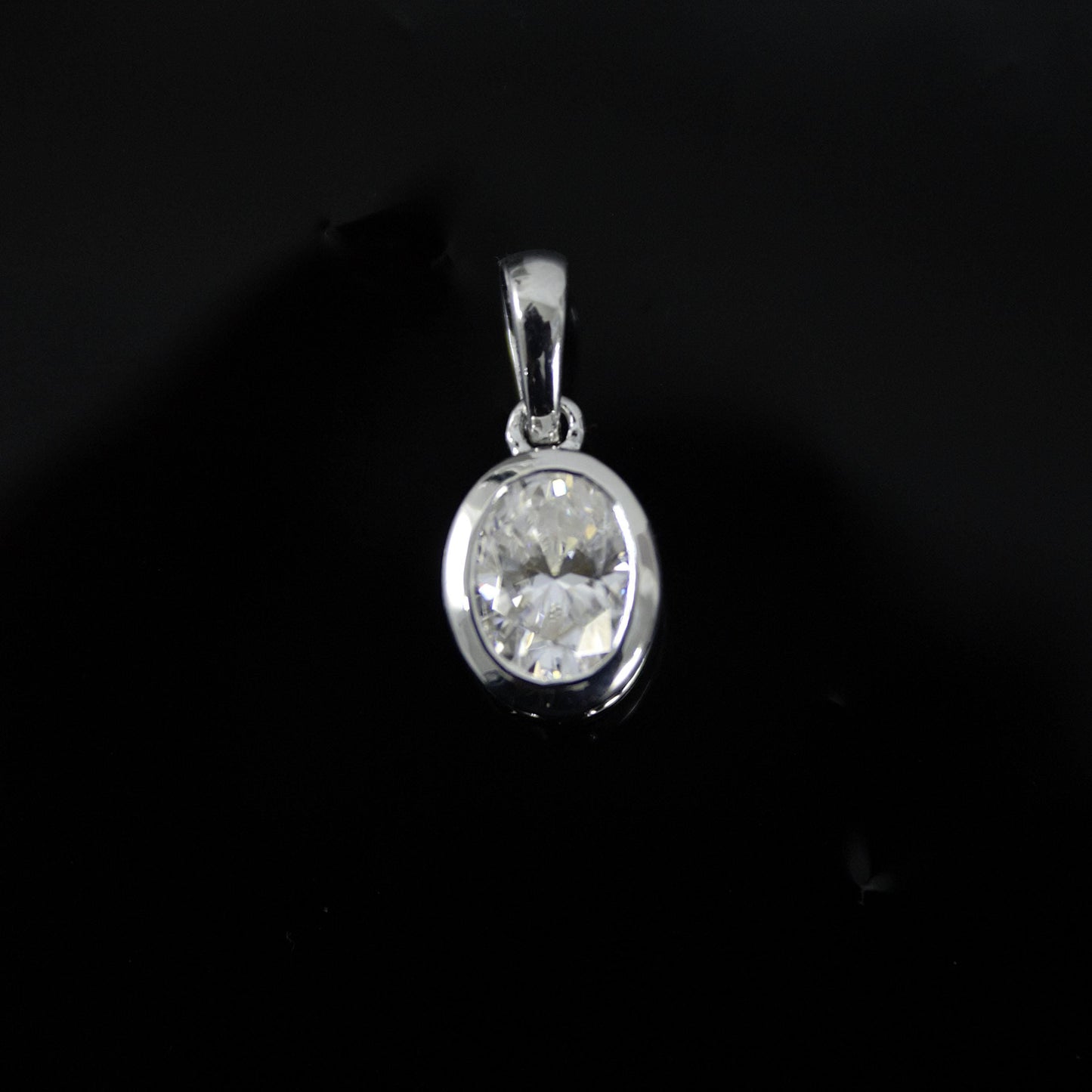Tiny Moissanite Classic Single Stone Pendant, 925 Silver Oval Cut Pendant, Minimalist Travel Jewelry, Solitaire Moissanite Jewelry for Girls