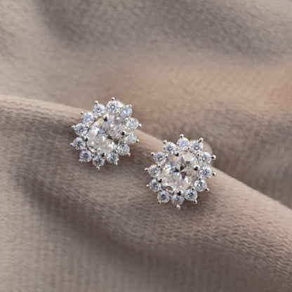 925 Sterling Silver Oval Stud Earrings* Moissanite White Stone Earrings* Handmade Minimalist Earrings for Wedding Gift* Tiny Solitaire Studs