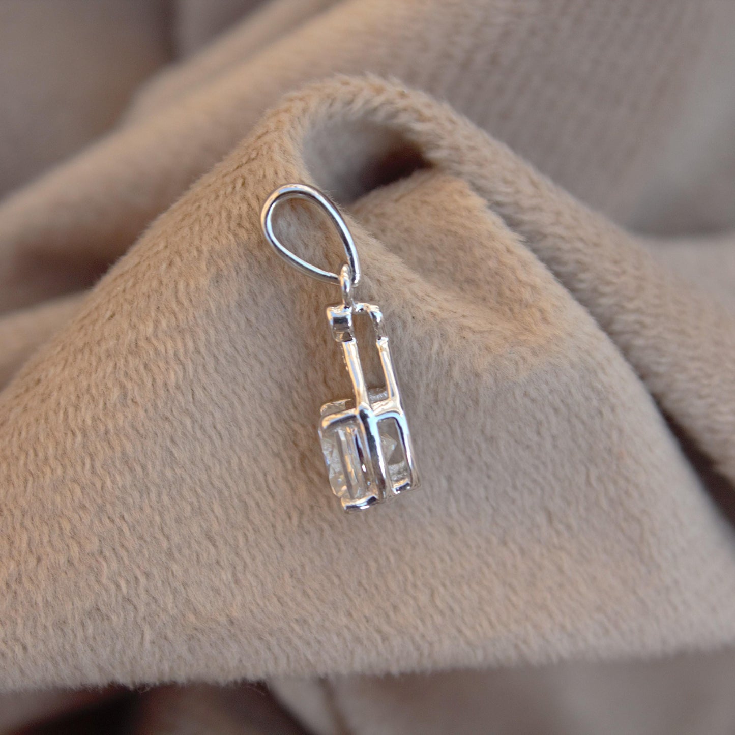 Minimalist Cushion Cut Moissanite Bridesmaids Pendant, Solid 925 Sterling Silver Pendant for Her, Dainty Silver Pendant, Tiny Charm Pendant