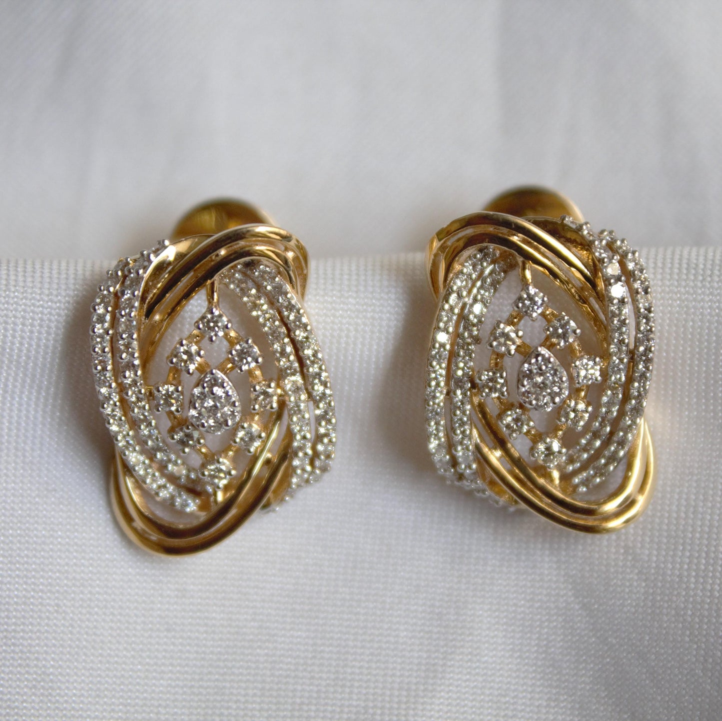 IGI Certified Natural Diamond Yellow Gold Jewelry Set, Pendant Necklace with Stud Earrings, Designer Gold Wedding Jewelry for Bridesmaids