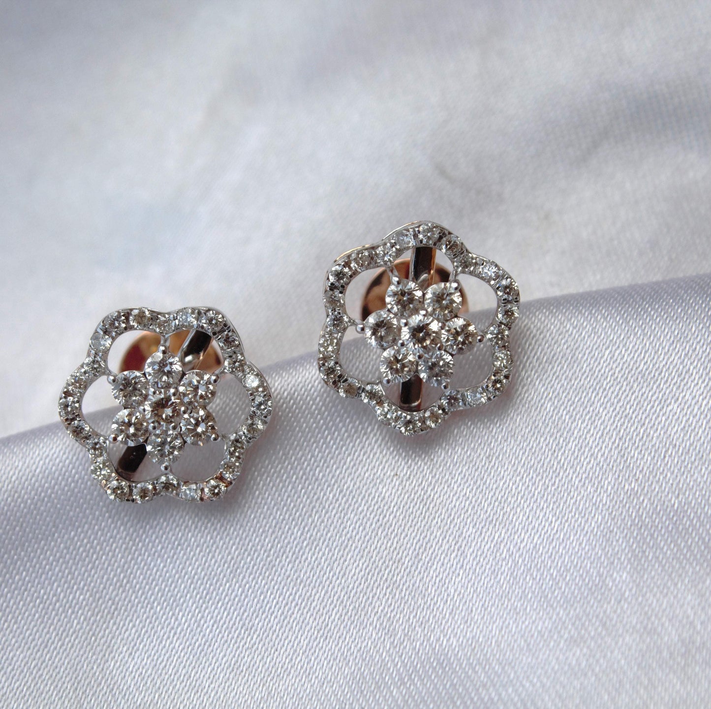 Floral Shape Gold Diamond Jewelry Set, 18k Rose Gold Chain Pendant with Stud Earrings, Real Diamond Bridal Jewelry Set for Wedding Gift