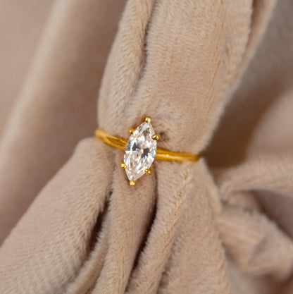 14K Solid Yellow Gold Lab Diamond Ring, 5.5 US Lab Grown Diamond Ring For Gift, Single Diamond Six Prong Setting Lab Diamond Ring For Wife