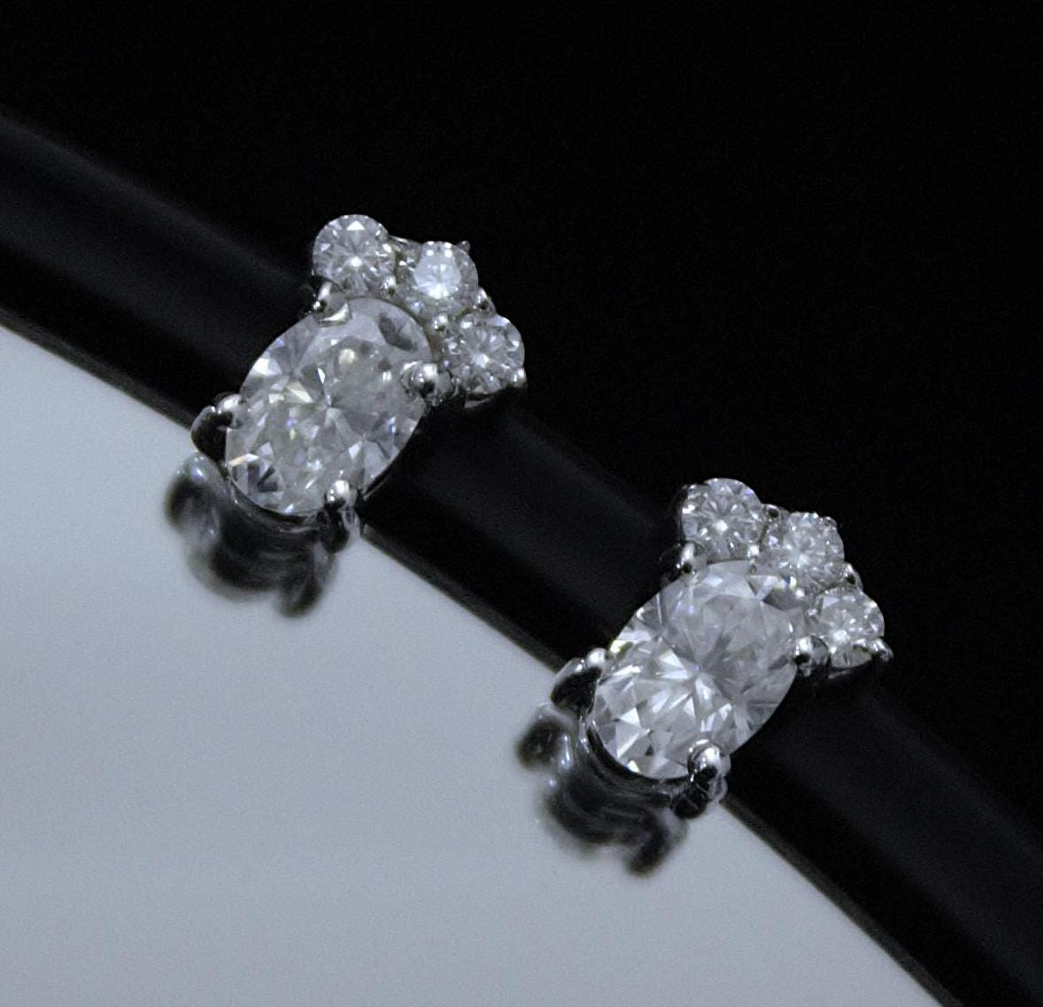 925Sterling Silver Moissanite Stud Earrings, Oval and Round Cut Stone Earrings for Women, Dainty Silver Jewelry, Perfect Gift for Bridesmaid