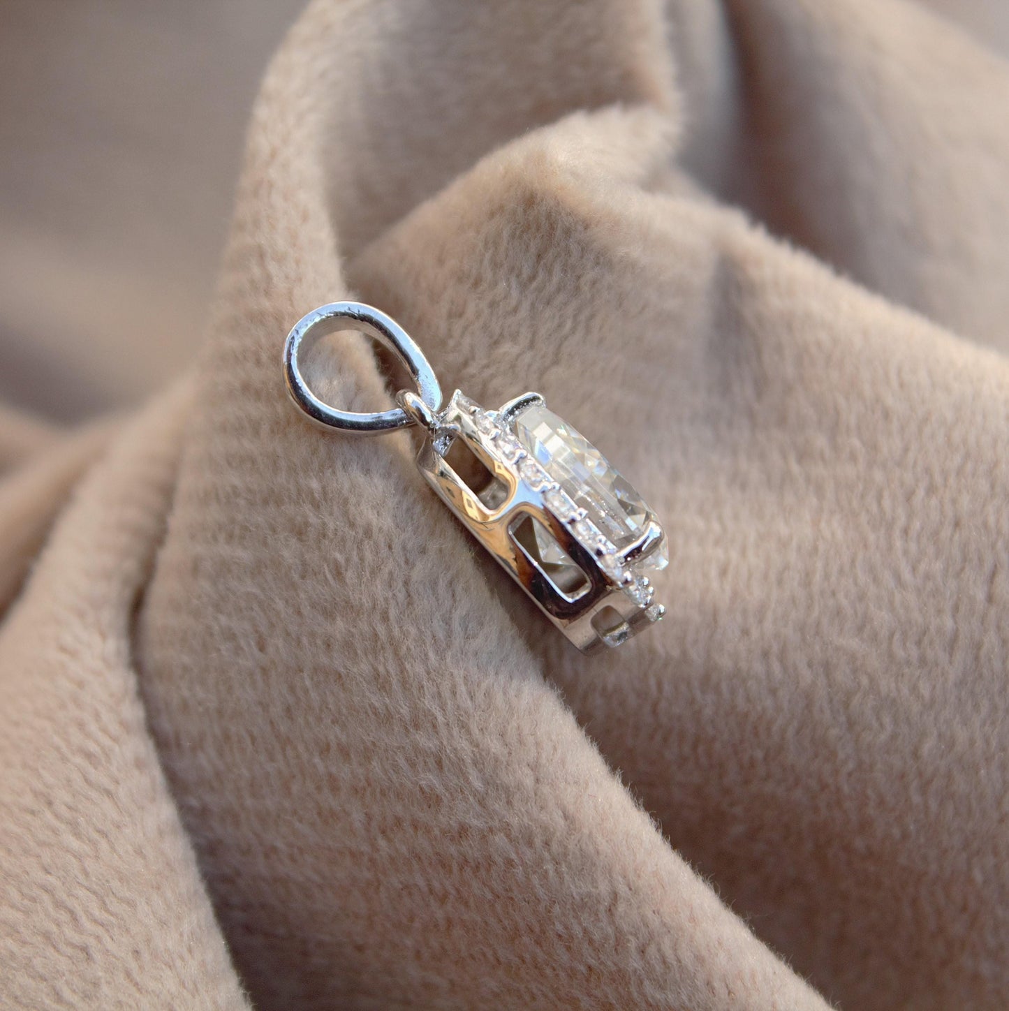 Teardrop Solitaire Halo Pendant in 925 Sterling Silver, Moissanite Silver Charm Pendant, Pear Shape Pendant, Minimalist Pendant for Women