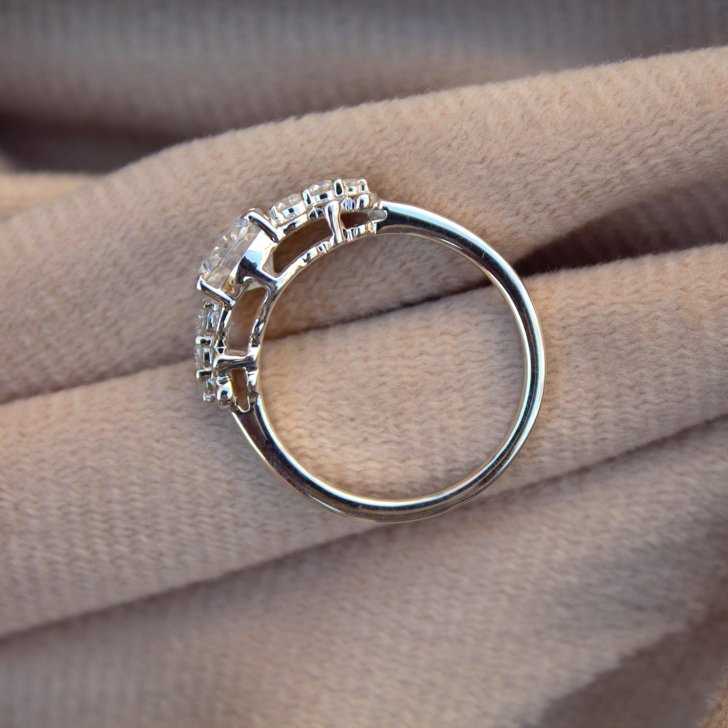 Solid 925 Sterling Silver Moissanite Ring, Oval Shape Stone Solitaire Ring, Handmade Vintage Jewelry, Designer Promise Ring, Perfect for Her