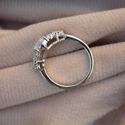 Solid 925 Sterling Silver Moissanite Ring, Oval Shape Stone Solitaire Ring, Handmade Vintage Jewelry, Designer Promise Ring, Perfect for Her