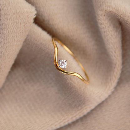 18k Solid Gold Moissanite Ring, Curved Prong Setting Thin Ring, Round Cut Minimalist Gold Ring, Moissanite Solid Gold Jewelry for Gift