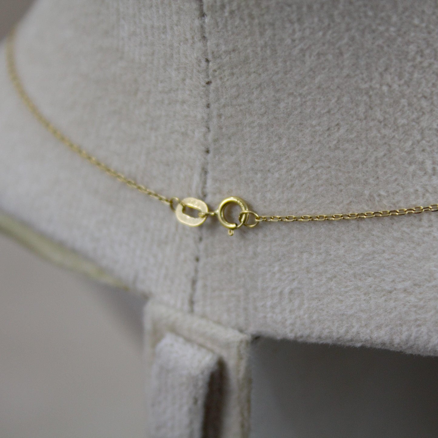 D Color Oval Moissanite Necklace in Gold,  VVS1 Clarity Elegant Daily Jewelry, Oval Cut Minimalist Moissanite Gold Necklace in 18k Gold