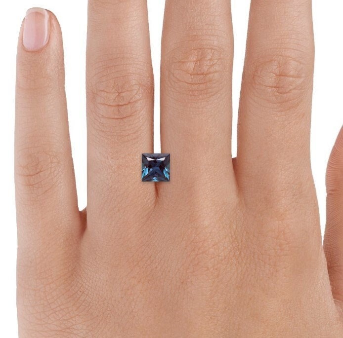 Lab-Created Alexandrite Stone, Square Princess Cut Loose Stone, 3mm to 12mm Sizes Available, Top Quality Stones, Jewelry Making Supplies