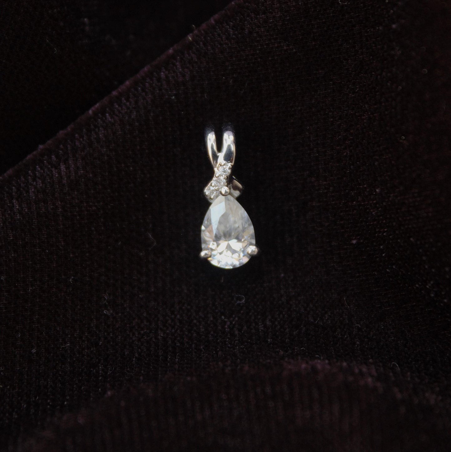 Teardrop Prong Set Moissanite Pendant, 925 Sterling Silver Handmade Pendant, Pear Cut Pendant for Chain, Minimalist Pendant for Bridesmaids