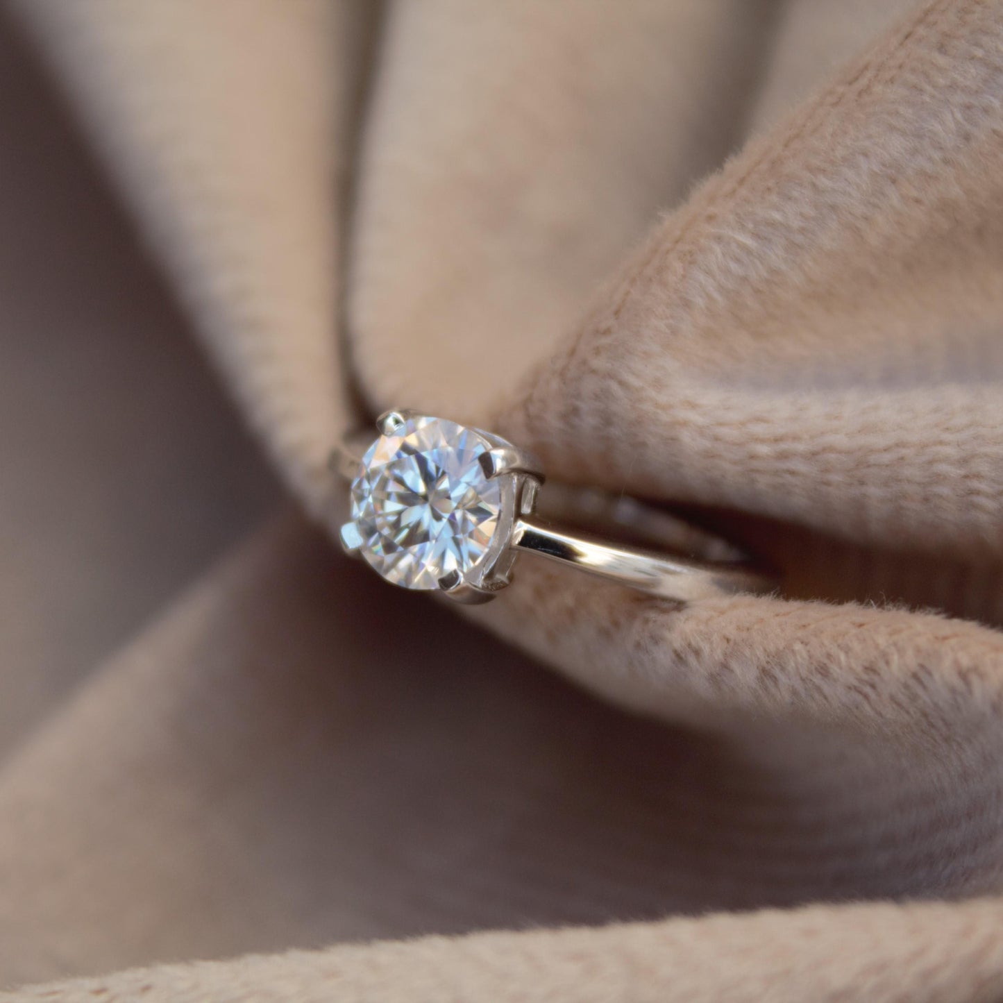 White Moissanite Round Cut Stone Ring, Solitaire Silver Ring, Minimalist Ring, Perfect Gift For Her, Single Stone Silver Moissanite Ring