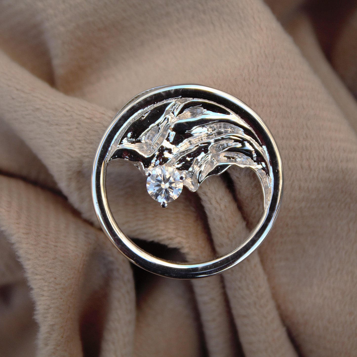 Round Shape 925 Sterling Silver Moissanite Pendant, Vintage Style Round Cut Moissanite Pendant, Delicate Statement Jewelry, Perfect for Her