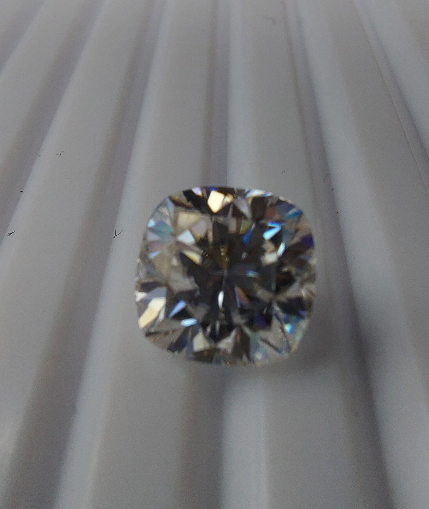 5 carat Cushion Shape Moissanite - 10 MM Moissanite for Jewelry Making - D Color VVS1 Alternative Diamond Stone with GRA Certificate