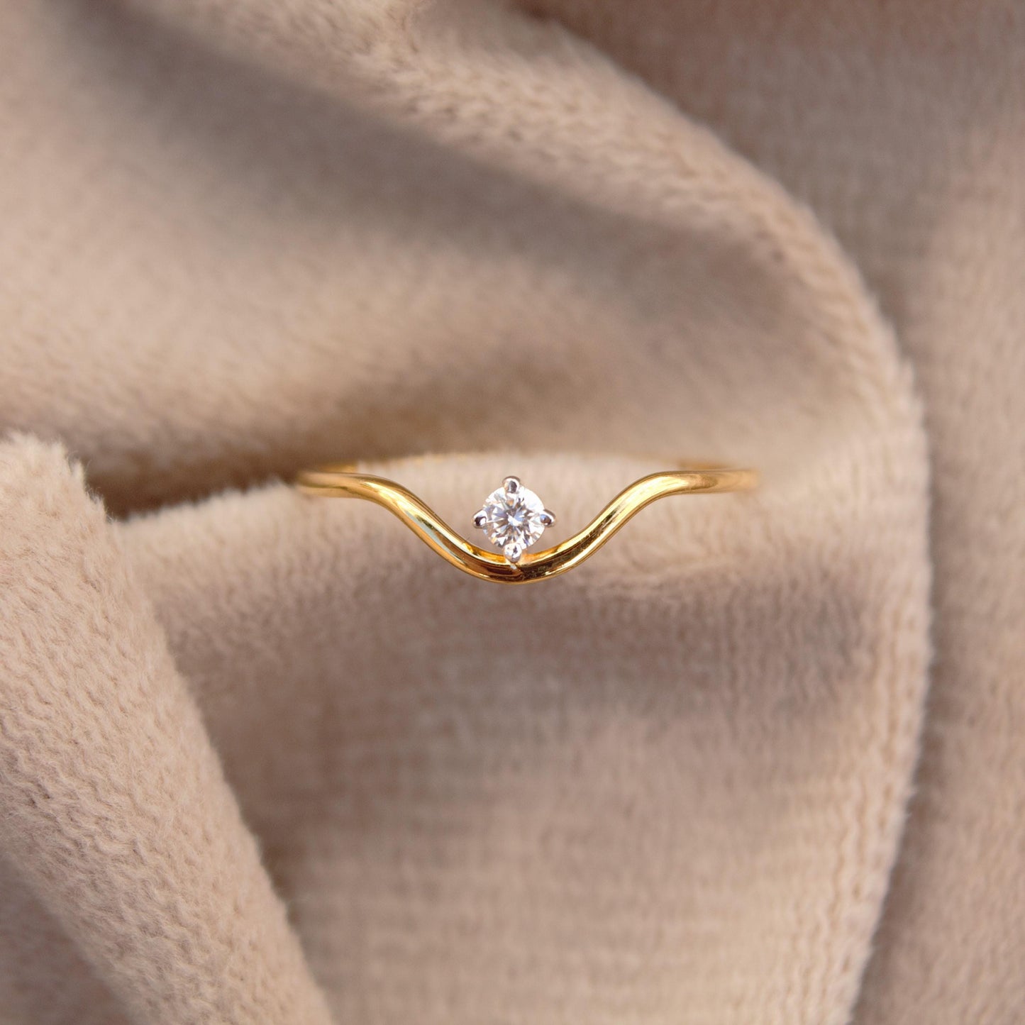 18k Solid Gold Moissanite Ring, Curved Prong Setting Thin Ring, Round Cut Minimalist Gold Ring, Moissanite Solid Gold Jewelry for Gift