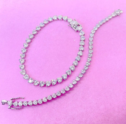 Moissanite Heart Shape Bracelet, 4 MM Moissanite Gold Tennis Bracelet, Minimalist Hearts Bracelet, Stackable Bracelet, Gift for Girlfriend