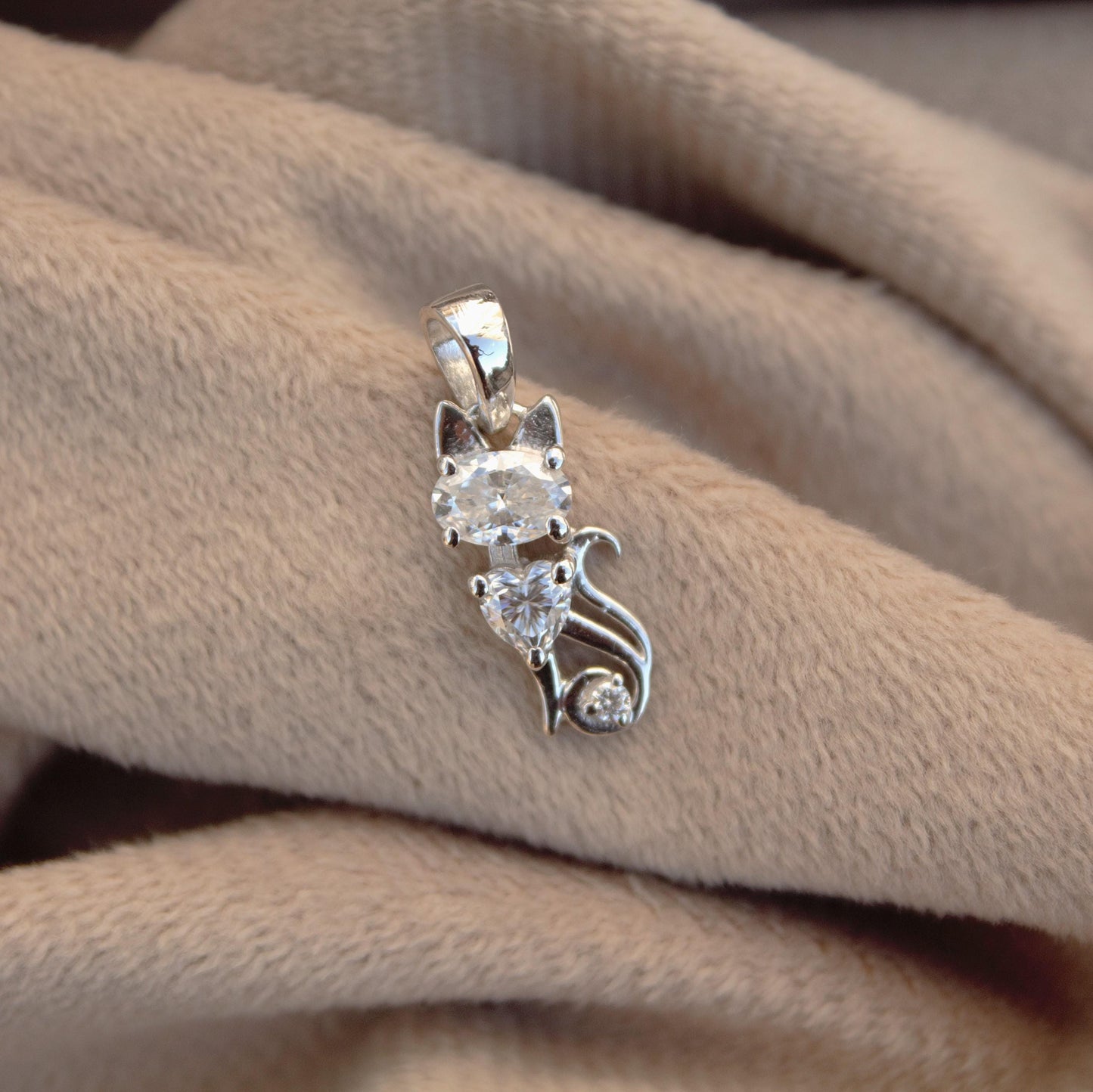 Moissanite Cat Pendant in 925 Sterling Silver, Kitty Charm Pendant, Minimalist Dainty Pendant for Her, Perfect Graduation Gift for Daughter