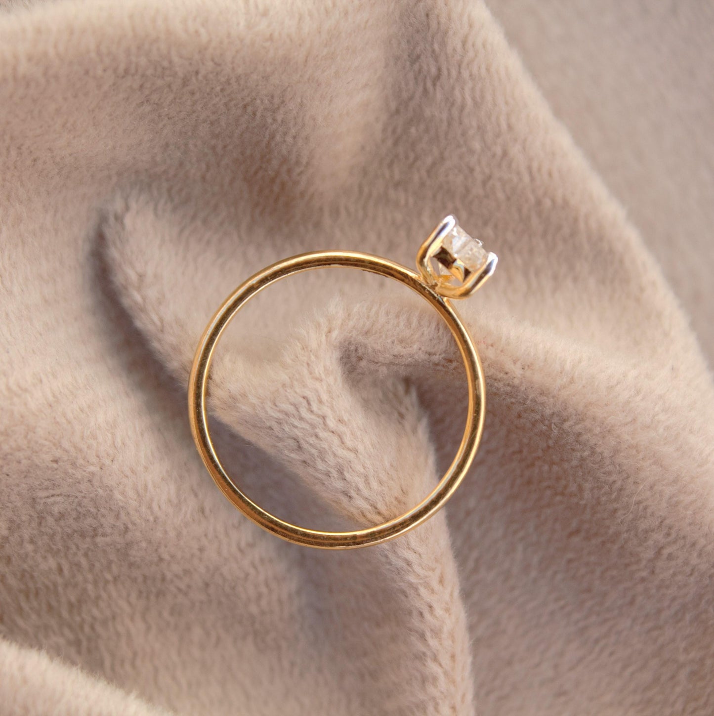 D Color VVS1 Moissanite Ring, 18K Solid Gold Heart Ring, 3 Prong Setting Gold Ring, Minimalist Moissanite Gold Heart Ring For Her