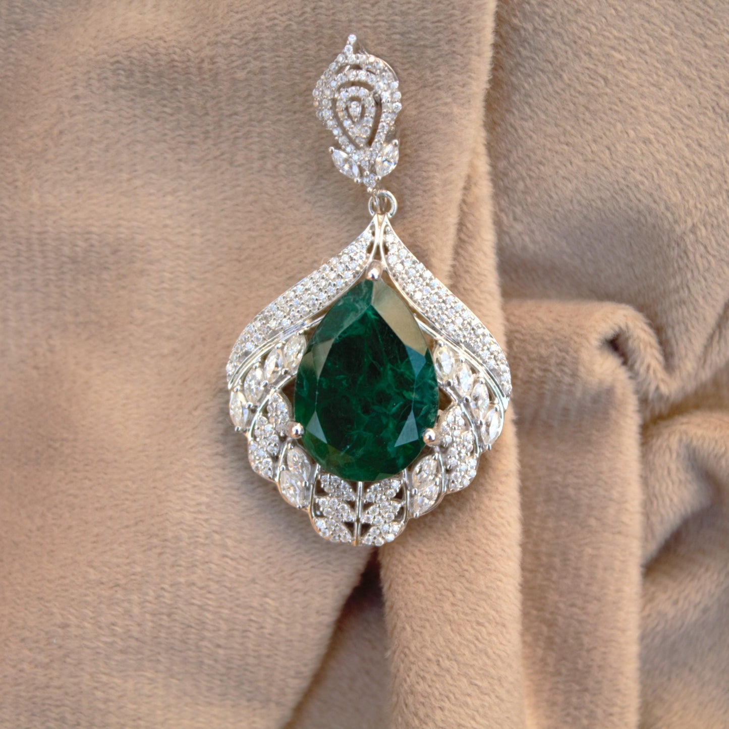 Green Emerald Inclusion with Moissanite Pendant, Statement Halo Pendant, Pear Shape 925 Sterling Silver Pendant for Special Occasion