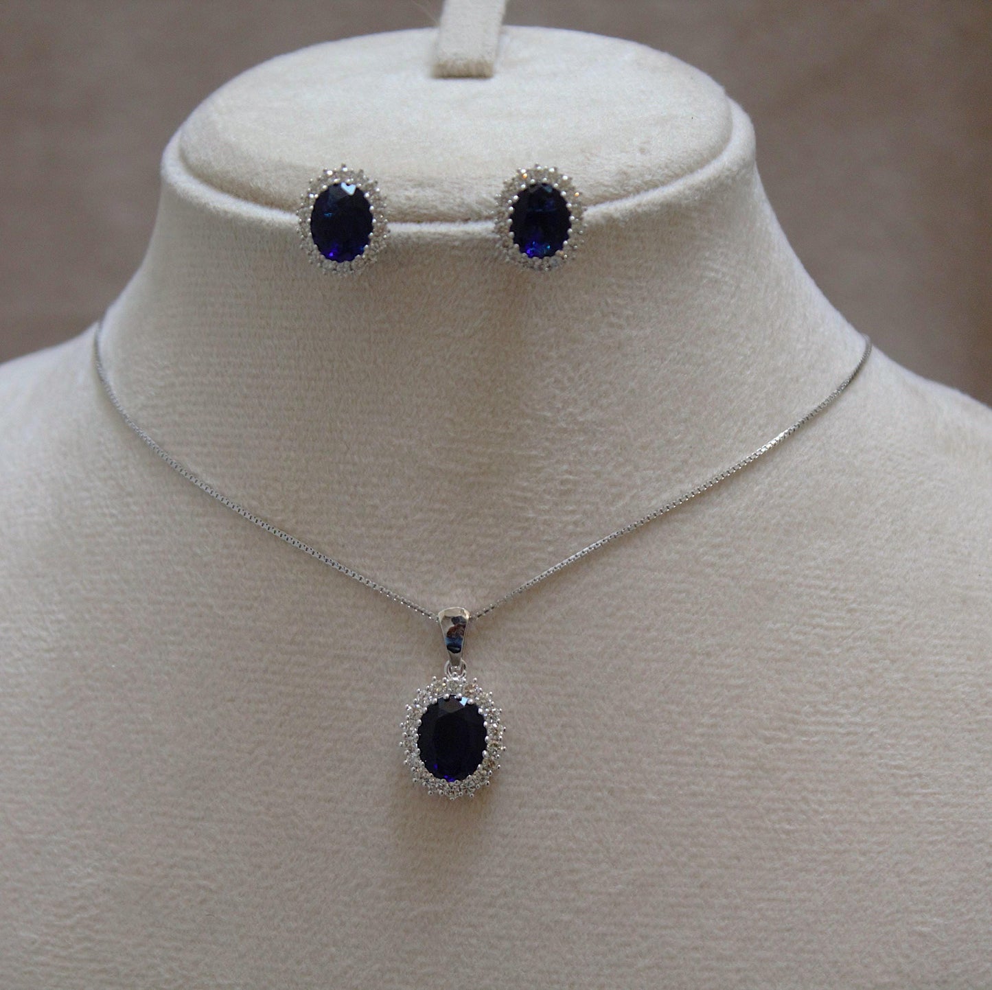 Oval Blue Sapphire with Natural Diamond Jewelry Set, Solitaire Halo Pendant with Stud Earrings, 18k White Gold Jewelry Set Gift for Women