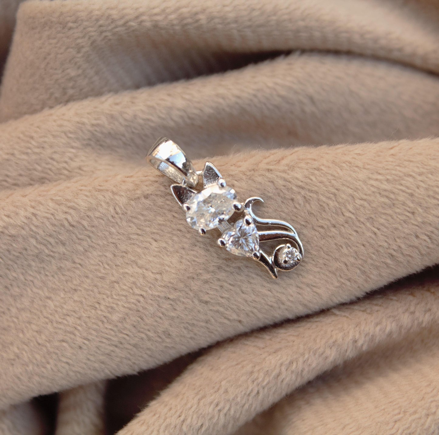 Moissanite Cat Pendant in 925 Sterling Silver, Kitty Charm Pendant, Minimalist Dainty Pendant for Her, Perfect Graduation Gift for Daughter