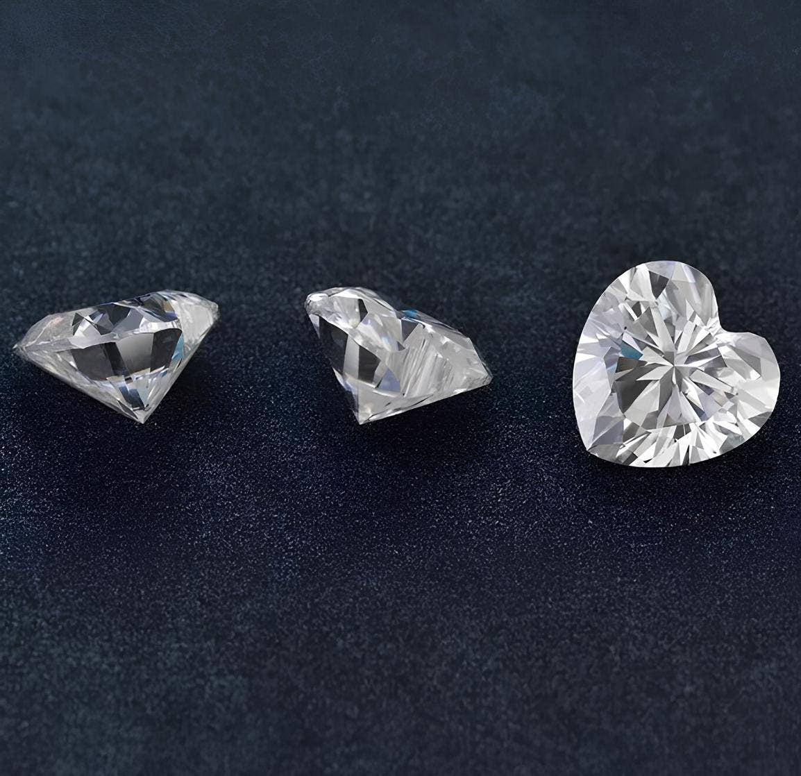 0.80 Carat - 1 Carat Heart Moissanite - 6 MM Heart Shape Moissanite- D Color VVS1 Moissanite Stone with GRA Certificate