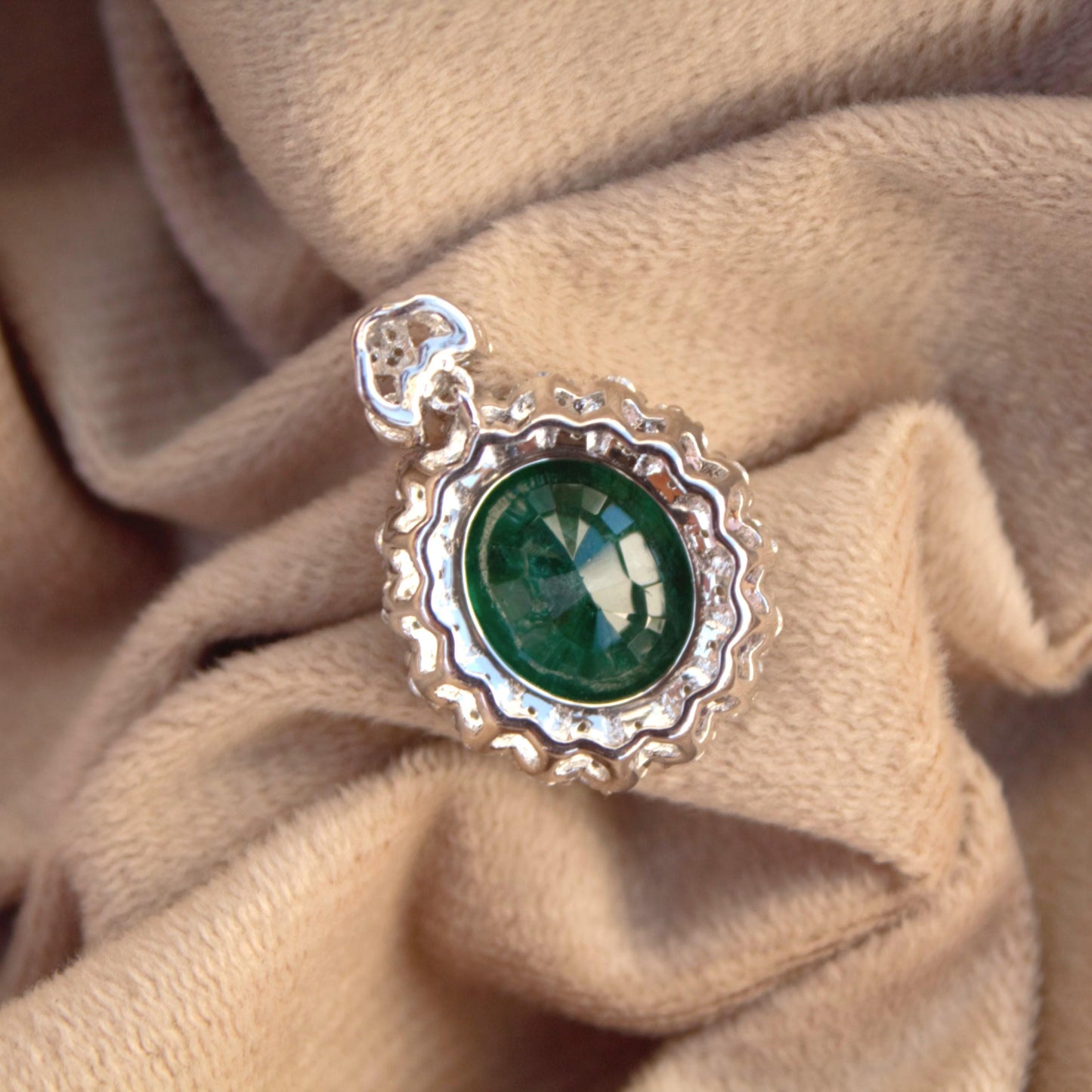 Moissanite with Green Emerald Inclusion Pendant, Oval Shape Prong Set Pendant, Statement Halo Pendant, Green Gemstone Jewelry for Her