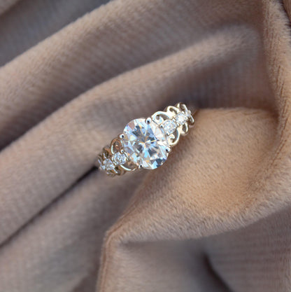 Solid 925 Sterling Silver Moissanite Ring, Oval Shape Stone Solitaire Ring, Handmade Vintage Jewelry, Designer Promise Ring, Perfect for Her