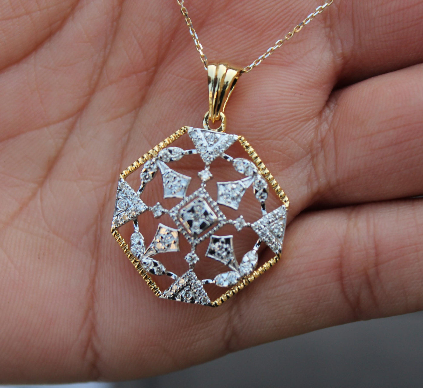 Luxury IGI Certified Diamond Set, VS-SI Diamond Gold Necklace & Earring, Bridal Jewelry Gift in 18K Yellow Gold Pendant Necklace Earring Set