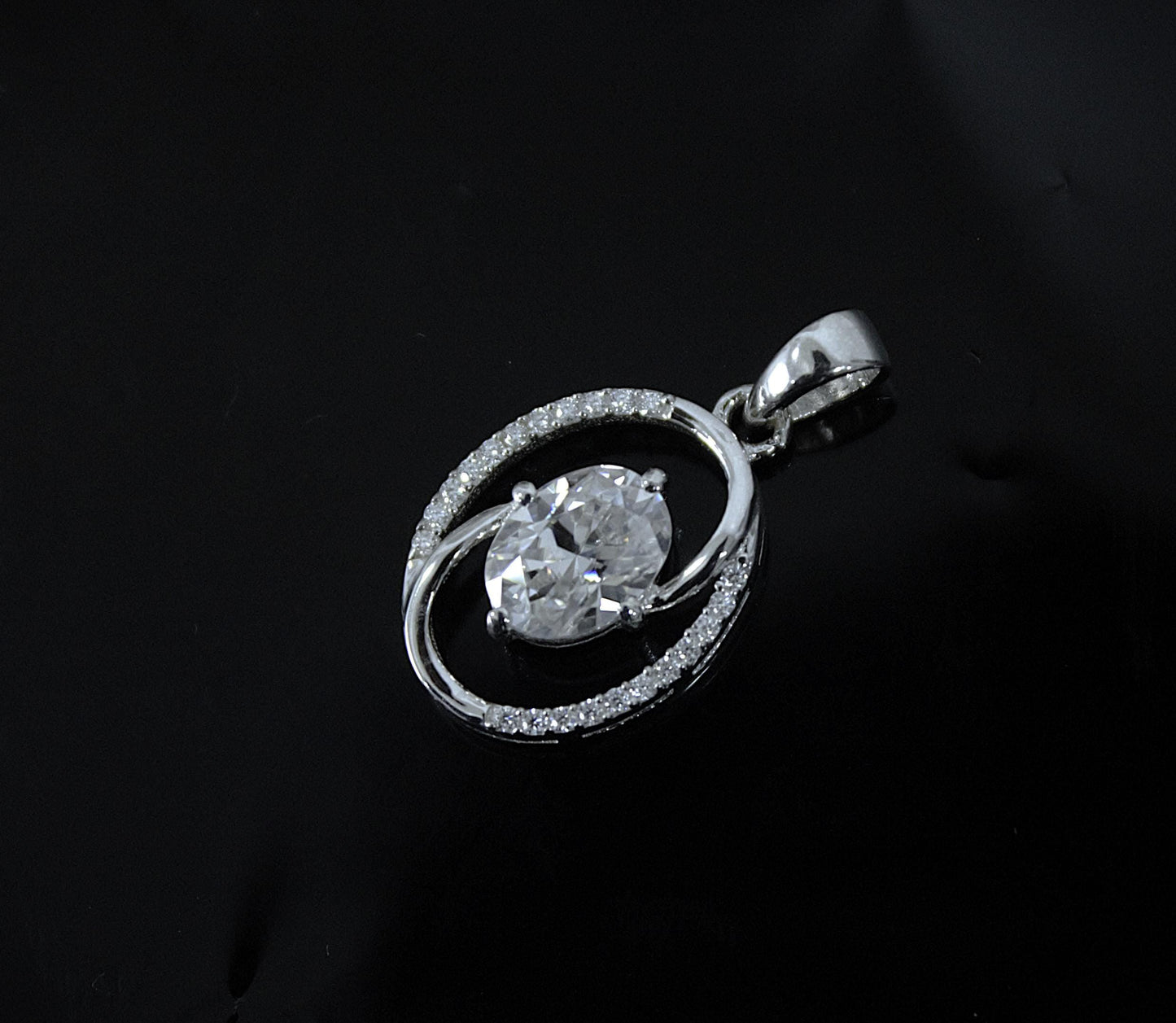 Oval Moissanite 925 Sterling Silver Charm Pendant, Oval Cut Minimalist Pendant, Silver Jewelry for Women, Statement Silver Pendant for Chain