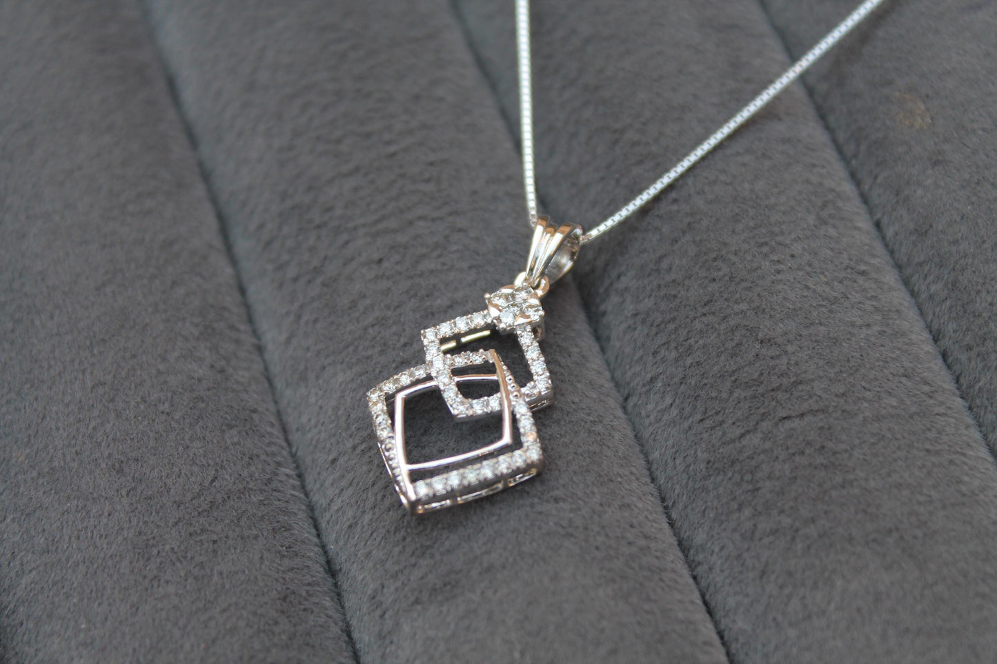 Diamond Gold Necklace with Earrings, 18K Gold Jewelry Set, Designer Gold Jewelry, Real Diamond Pendant with Chain and Stud Earrings Set