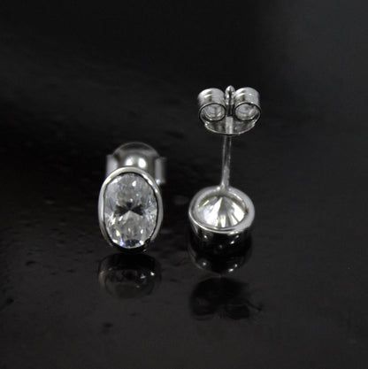 Minimalist Oval Cut Moissanite Stone Stud Earrings, 925 Sterling Silver Earrings, Lightweight Moissanite Stud Earring, Perfect Gift for Wife