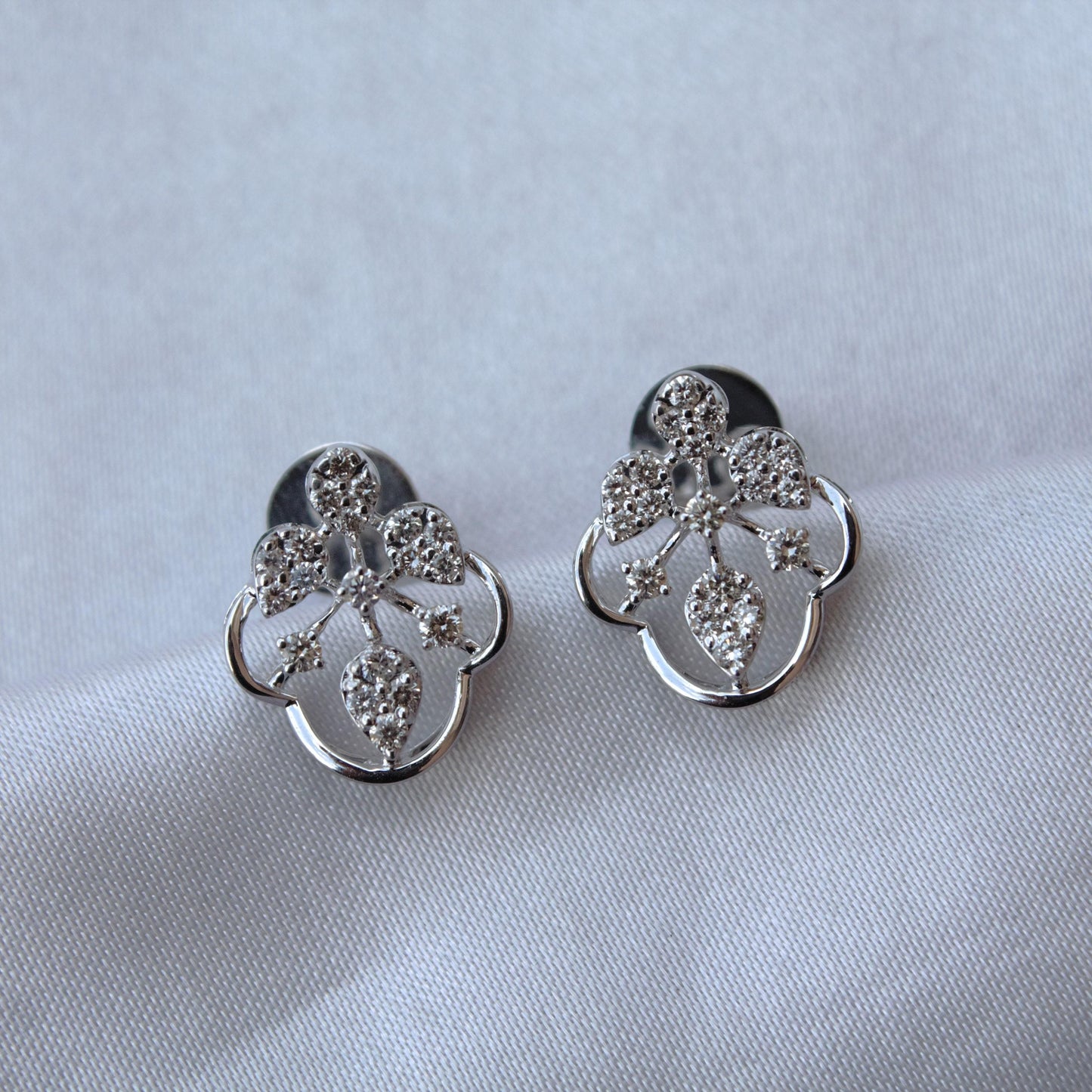 Natural Diamond Jewelry Set in Solid 18k Gold, Designer Pendant Necklace with Stud Earrings, IGI Certified Jewelry, White Gold Jewelry Gift