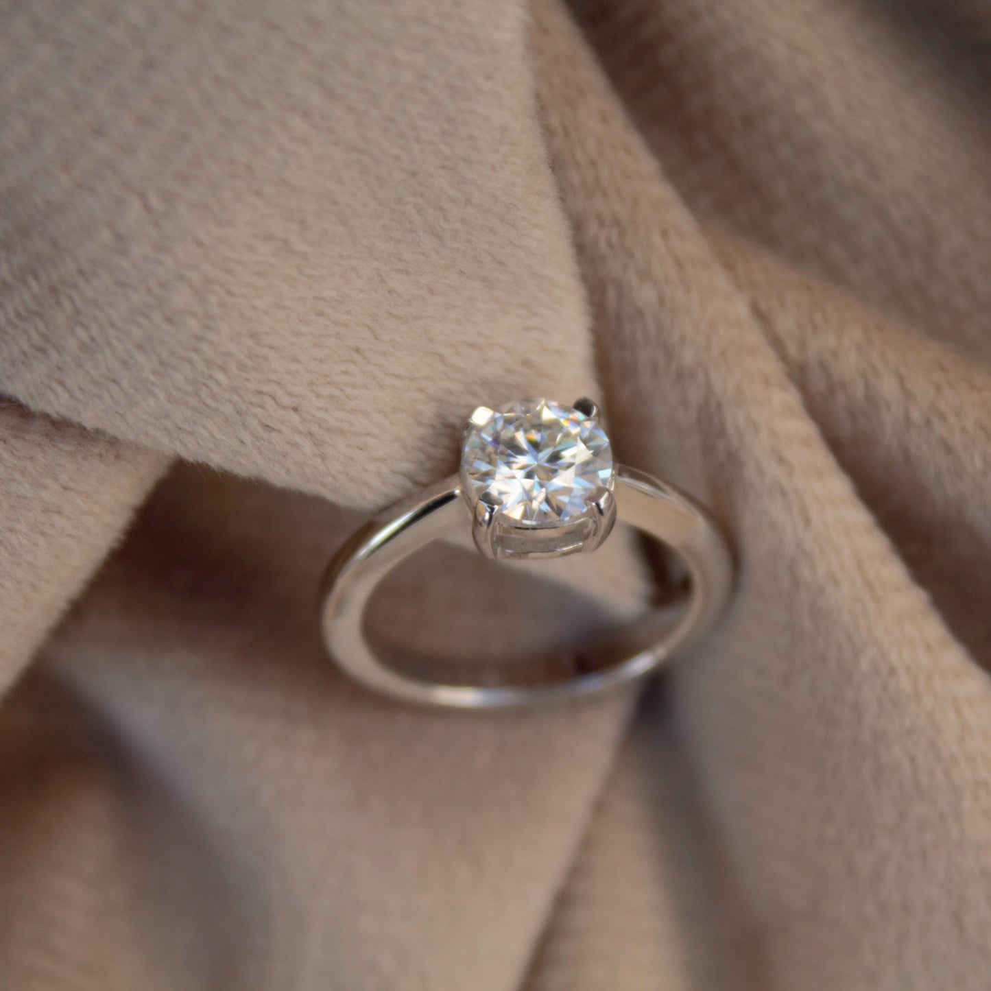 White Moissanite Round Cut Stone Ring, Solitaire Silver Ring, Minimalist Ring, Perfect Gift For Her, Single Stone Silver Moissanite Ring