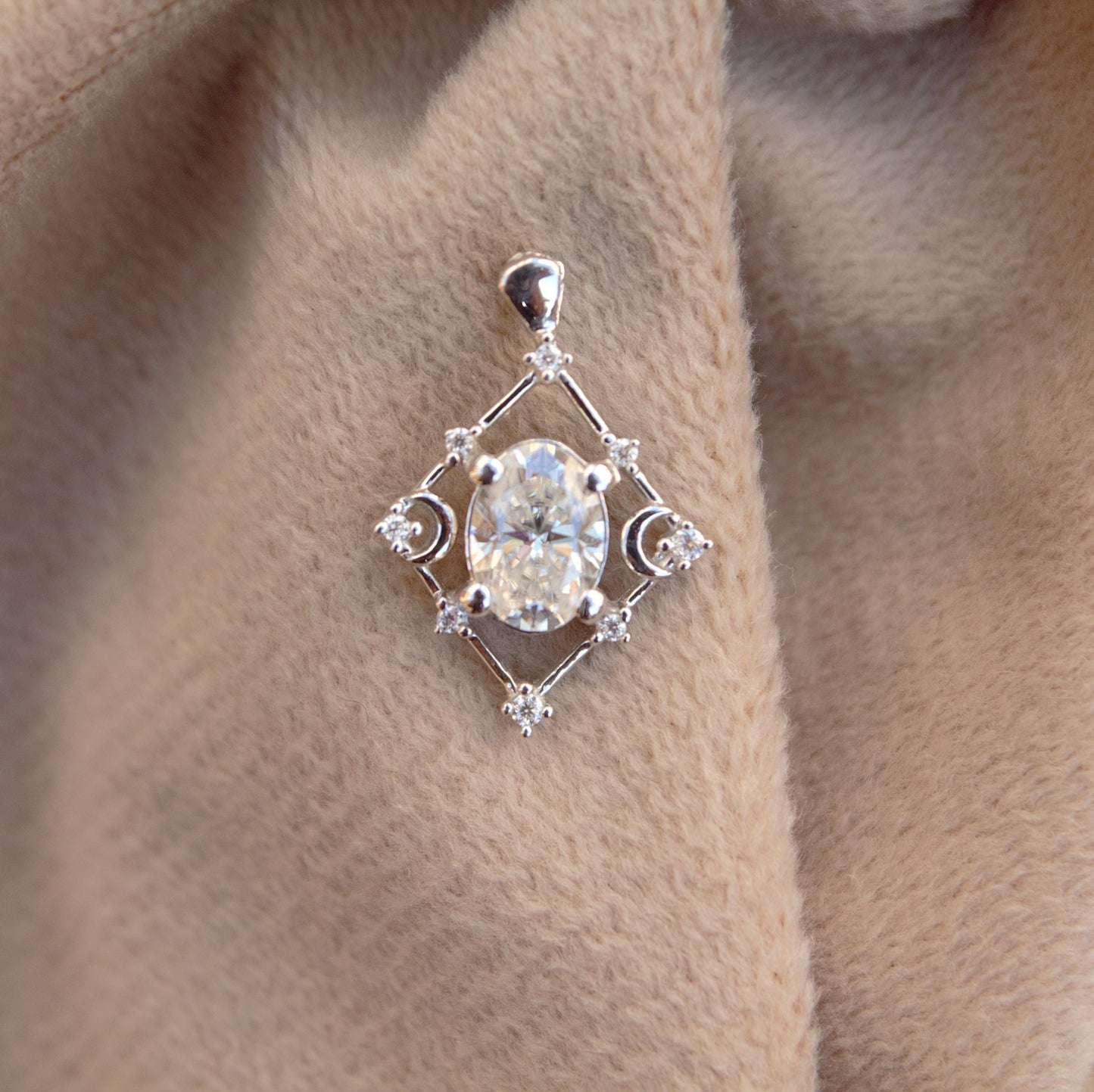 Moissanite Kite Shape Pendant in 925 Sterling Silver, Oval and Round Cut Stone Pendant, Stunning White Moissanite Jewelry, Perfect for Her