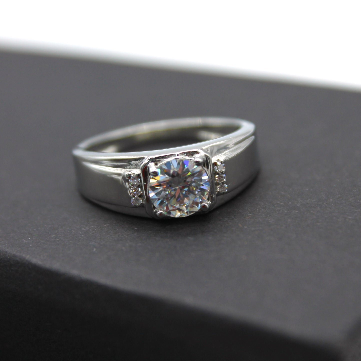 Men's Moissanite Silver Ring, 925 Sterling Silver Ring, VVS Moissanite Engagement Ring, Round Cut Ring, Perfect Anniversary Gift For Him
