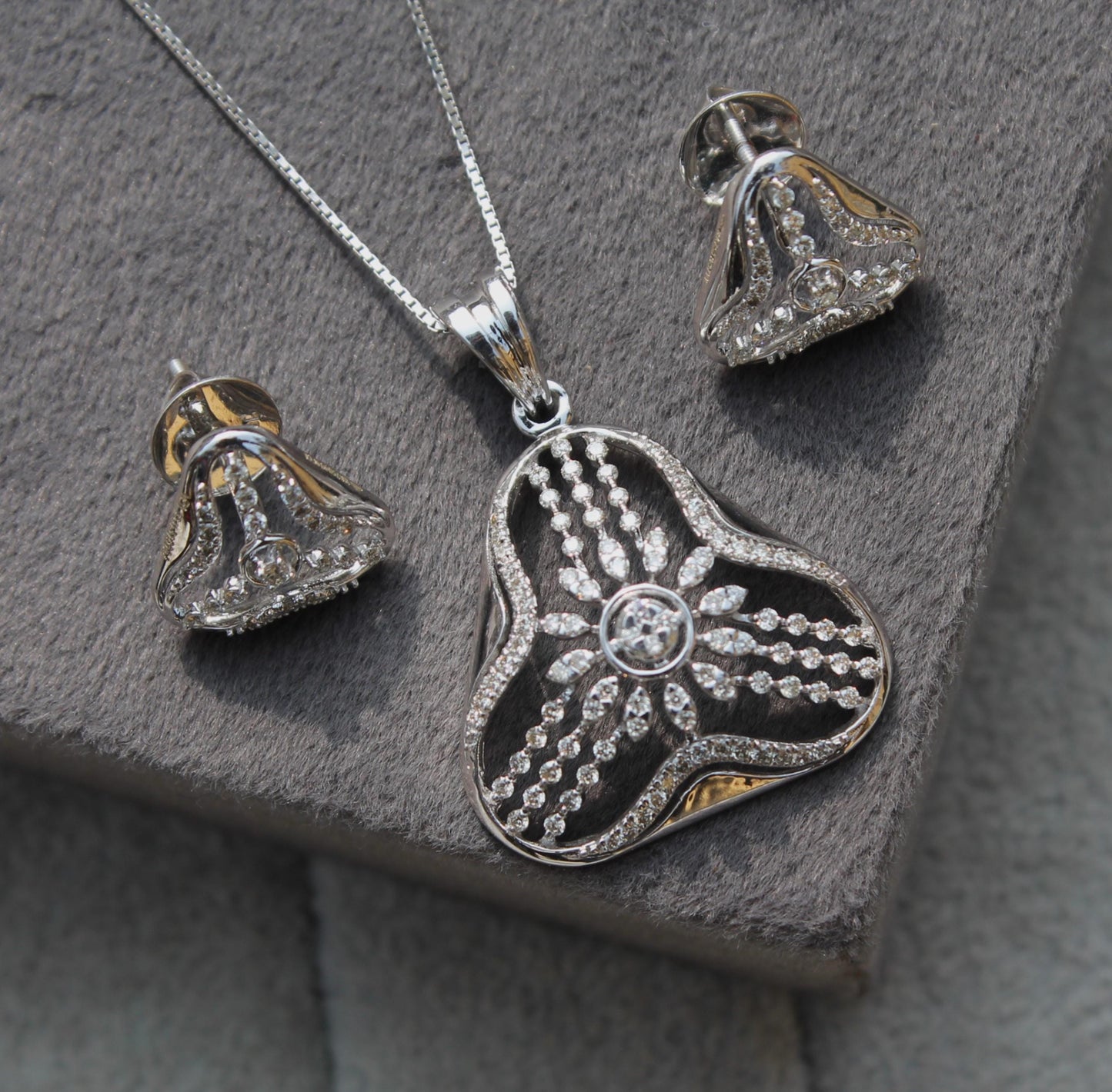 Natural Diamond Gold Earrings With Necklace, 18K Real Gold VS - SI Diamond Jewelry Set, Dainty Diamond Jewelry Perfect For Anniversary Gift