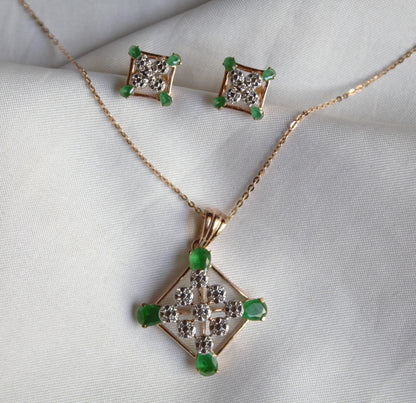 18K Gold Diamond Stud Earrings and Necklace, Charm Handmade Bridal Jewelry Set, Green Emerald Jewelry, Minimalist Wedding Gift for Women