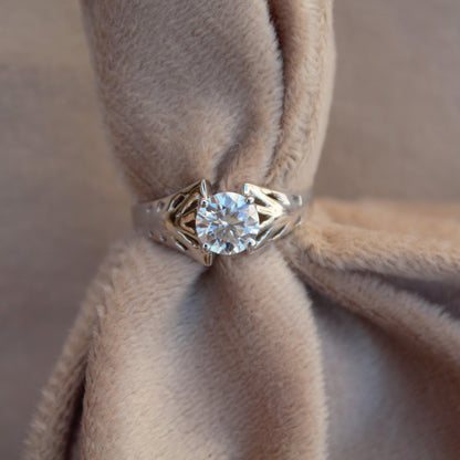 Round Cut Moissanite Stone Ring, 925 Sterling Silver Delicate Ring, Vintage Art Deco Ring, Statement Silver Ring, Prefect Anniversary Gift