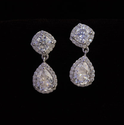 Teardrop Moissanite 925Sterling Silver Earring, Solitaire Halo Dangle Earrings for Bride, Classic Moissanite Jewelry, Perfect for Engagement